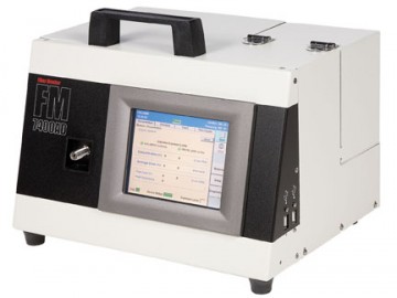 The 7400AD emits a visible and audible alarm when concentrations of airborne fibres reach user-defined levels